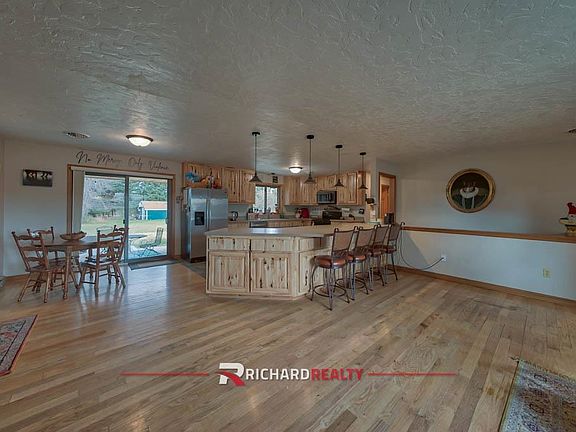 2nd image of 215 44th St N