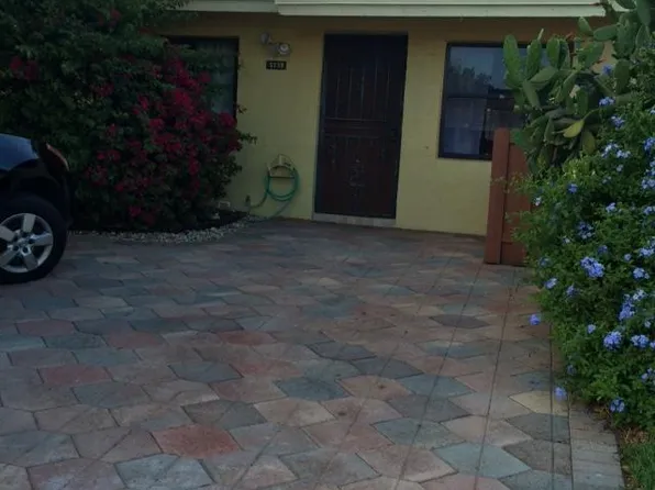5239 Jog Ln, Delray Beach, FL 33484