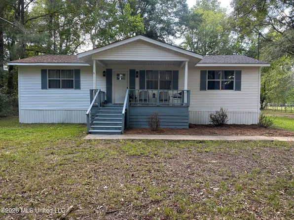 1249 Saint Augustine Dr, Pearl, MS 39208