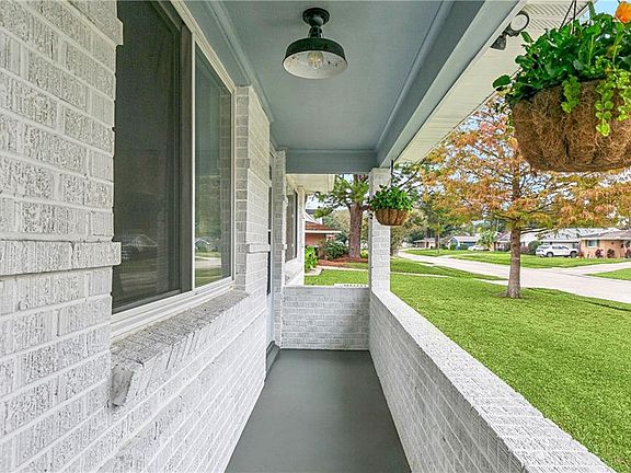 4th image of 2719 Somerset Dr