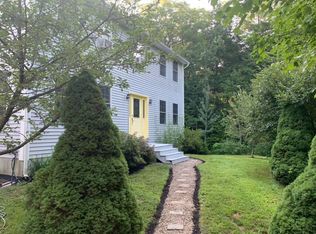 198 N Raymond Rd, Gray, ME 04039