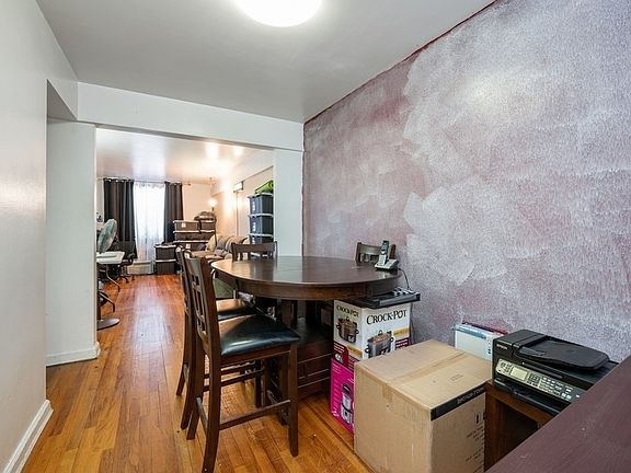 2nd image of 3535 Kings College Pl #11