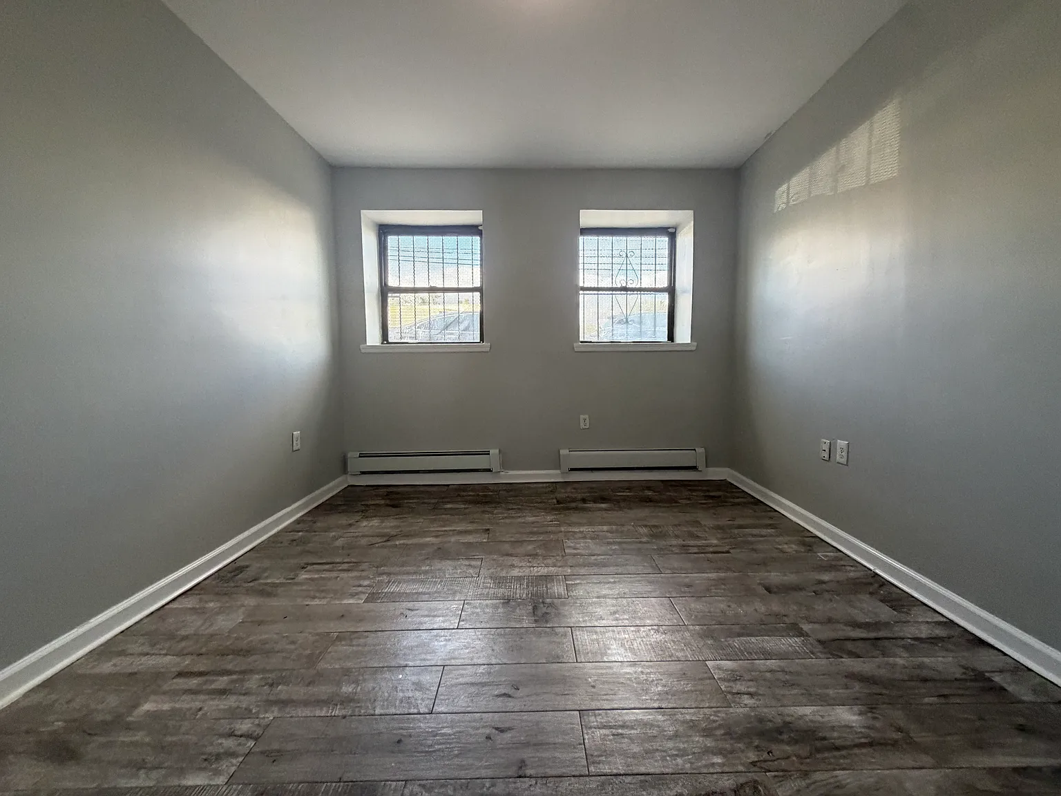 2 bed, 600 sqft, $1,750 — Photo 3