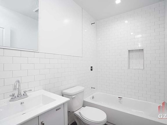 5th image of 309 E 119th St #4