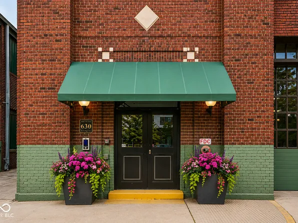 630 N College Ave APT 403, Indianapolis, IN 46204