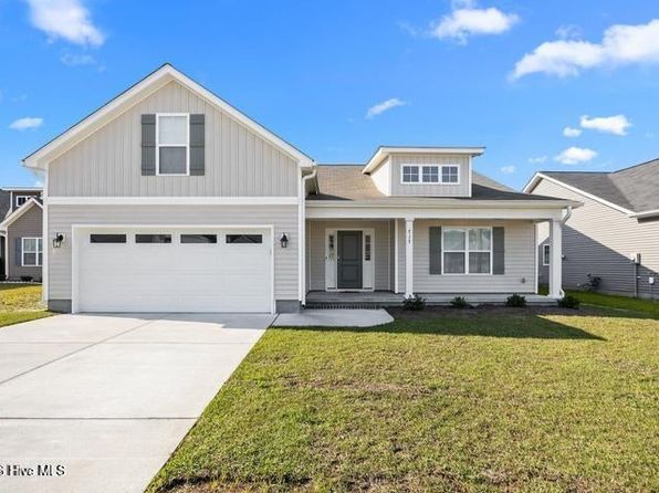 717 Oleander Dr