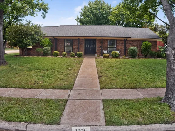 1301 Dunbarton Dr, Richardson, TX 75081