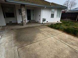 13379 E Lockeford Ranch Dr, Lockeford, CA 95237