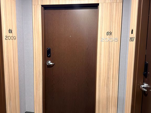 2nd image of 60 Frederick St #2008