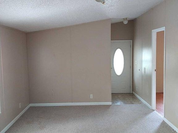 3rd image of 1339 Nutwood Dr