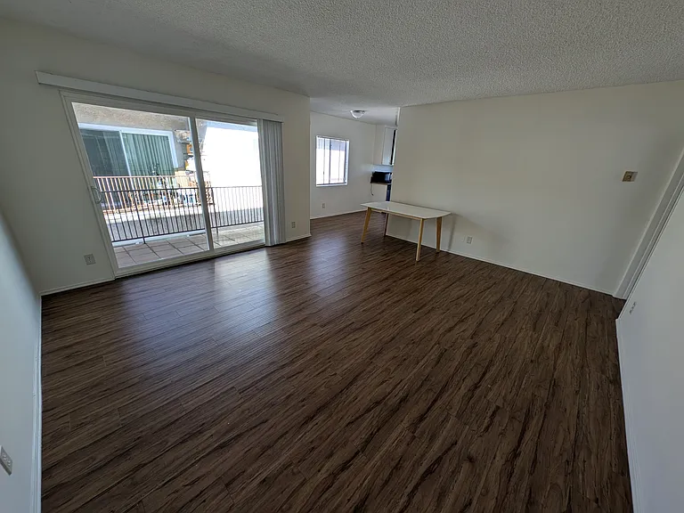 Tilden Apartments — Photo 9