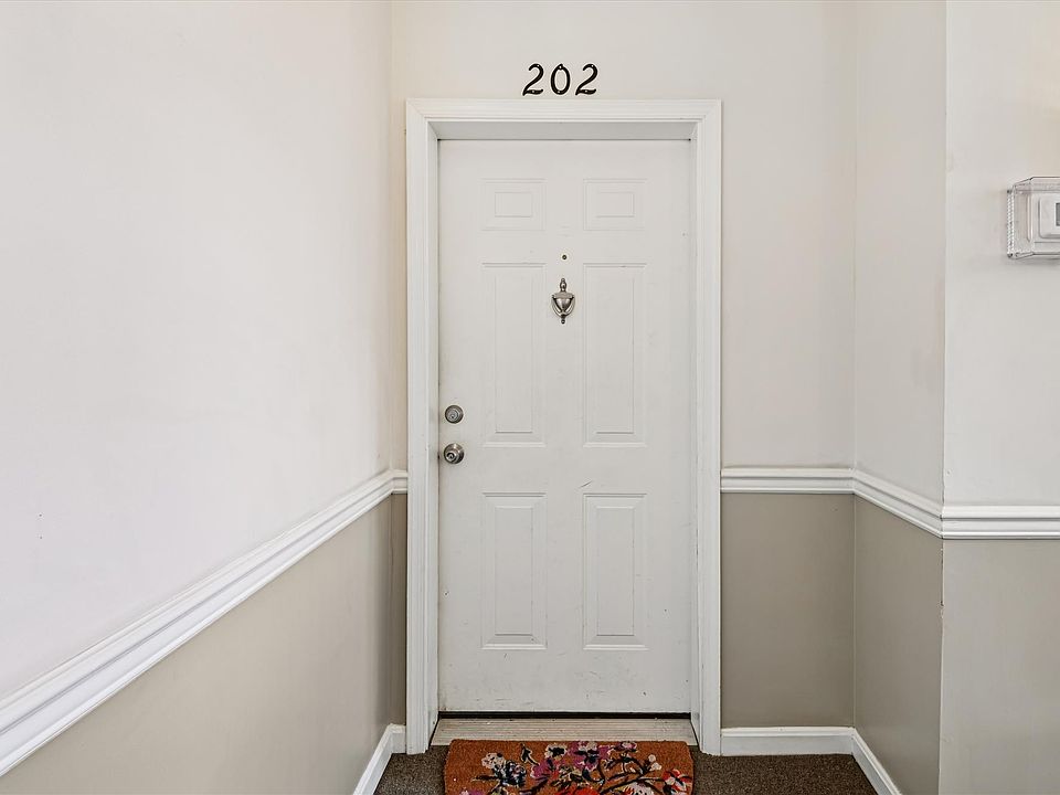 1st image of 1980 Scotts Crossing Way APT 202