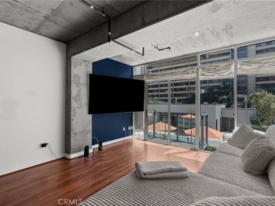 645 W 9th St APT 339, Los Angeles, CA, 90015