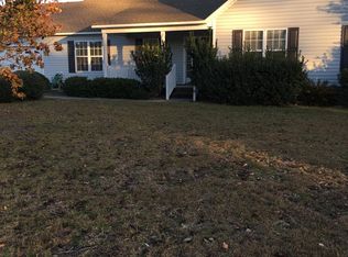 516 Quailwood Ct, Cape Carteret, NC 28584