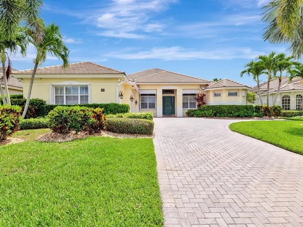 699 SW River Bend Cir, Stuart, FL 34997