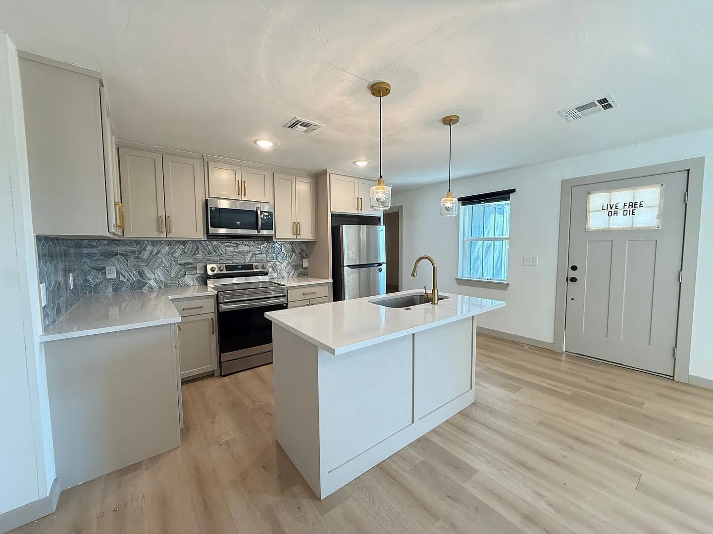 All Bills Paid! | 737 Nw 89th St | — Photo 2