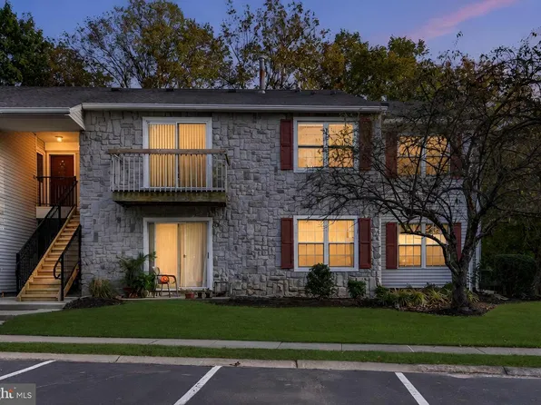 28 Azalea Ct, Lawrence Township, NJ 08648