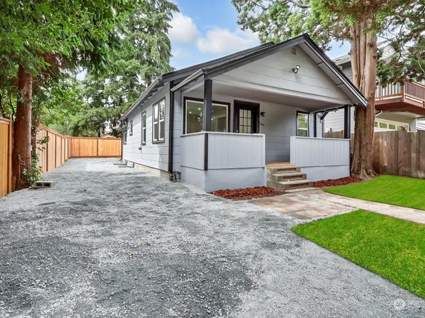 14413 11th Avenue SW, Burien, WA 98166