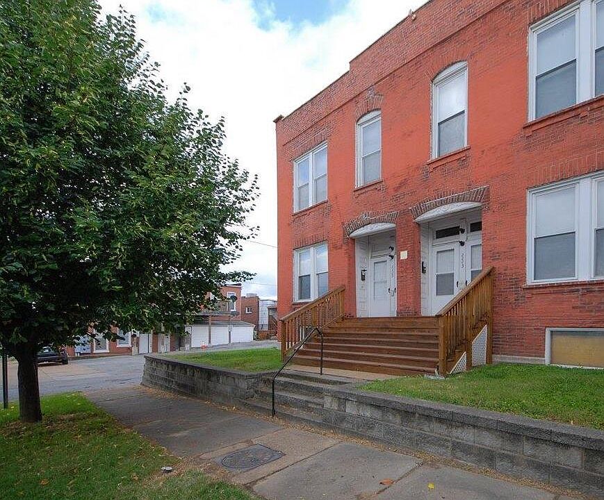 1st image of 2225 Benton Ter Floor 1