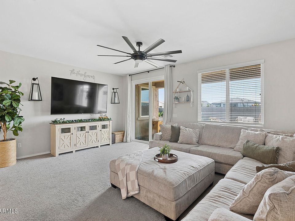 1st image of 25168 N 135TH Avenue