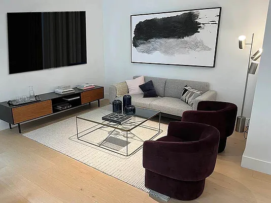 Rented by Realmart Realty LLC | media 18