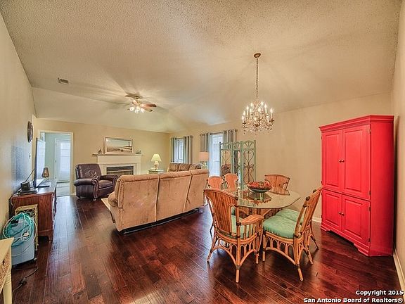 2nd image of 3812 Pheasant Dr
