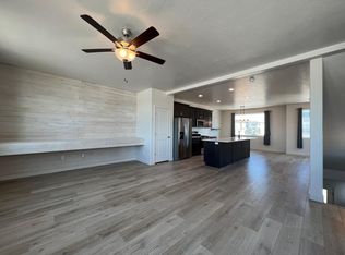 418 S Willow Leaf Rd, American Fork, UT 84003