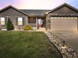 1007 Wolfcreek Rd, Farmington, MO 63640