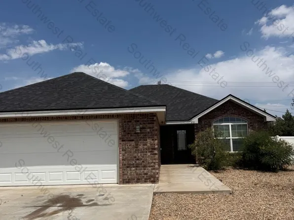 2111 Mockingbird Ln, Portales, NM 88130