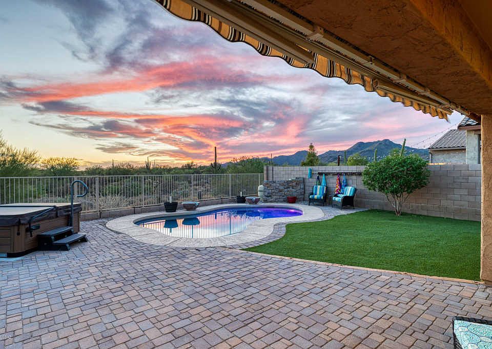 1st image of 12563 N Summer Wind Dr