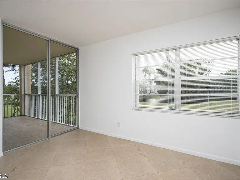 1083 Forest Lakes Dr #206 — Photo 14