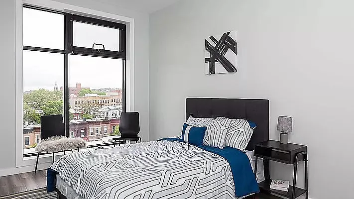 Rented by Safdie Realty Group | media 3