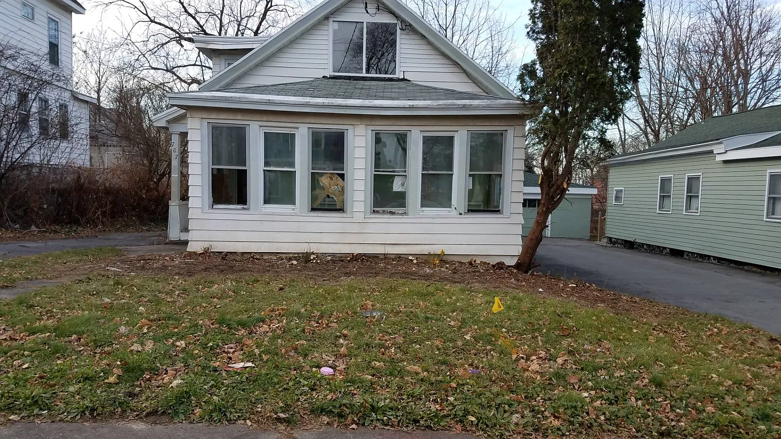 707 Kirkpatrick St photo 1