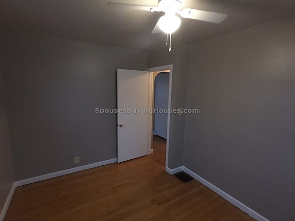 5th image of 1922 N Berwick Ave