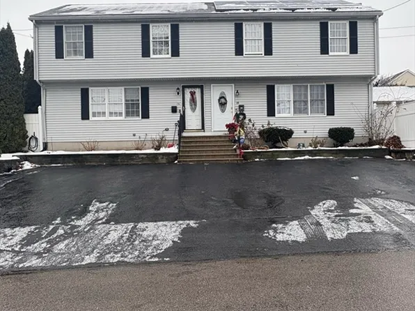 2 Lee St #B, Milford, MA 01757