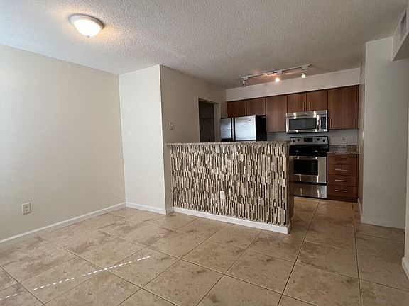 5th image of 1215 Crystal Way #C
