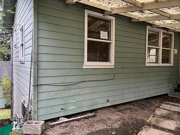 5th image of 1429 Sunny Ave