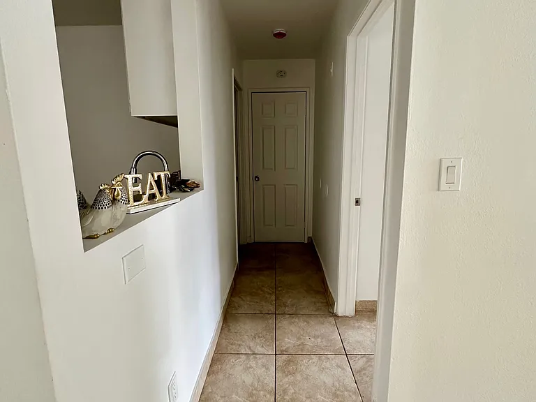 14142 Sylvan St #208 — Photo 8