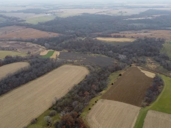 1074 310th St, Bussey, IA 50044