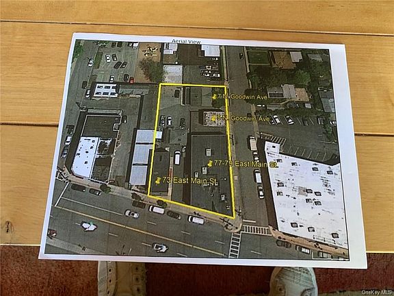 5th image of 5 N Goodwin Ave