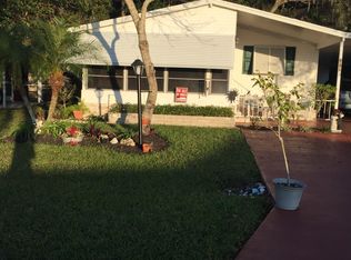 15560 Royal Coach Cir, N Ft Myers, FL 33917