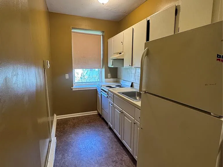 212 N 6th St #B6 — Photo 10