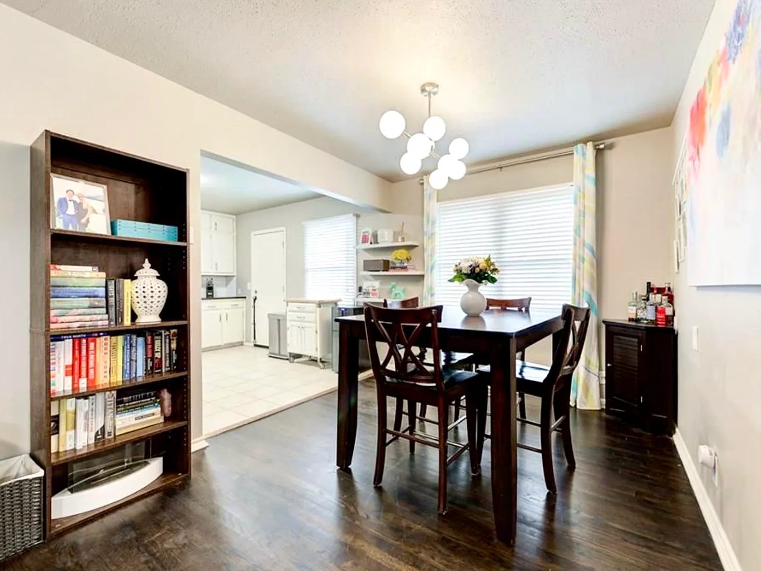 3 bed, 1145 sqft, $1,544 — Photo 4