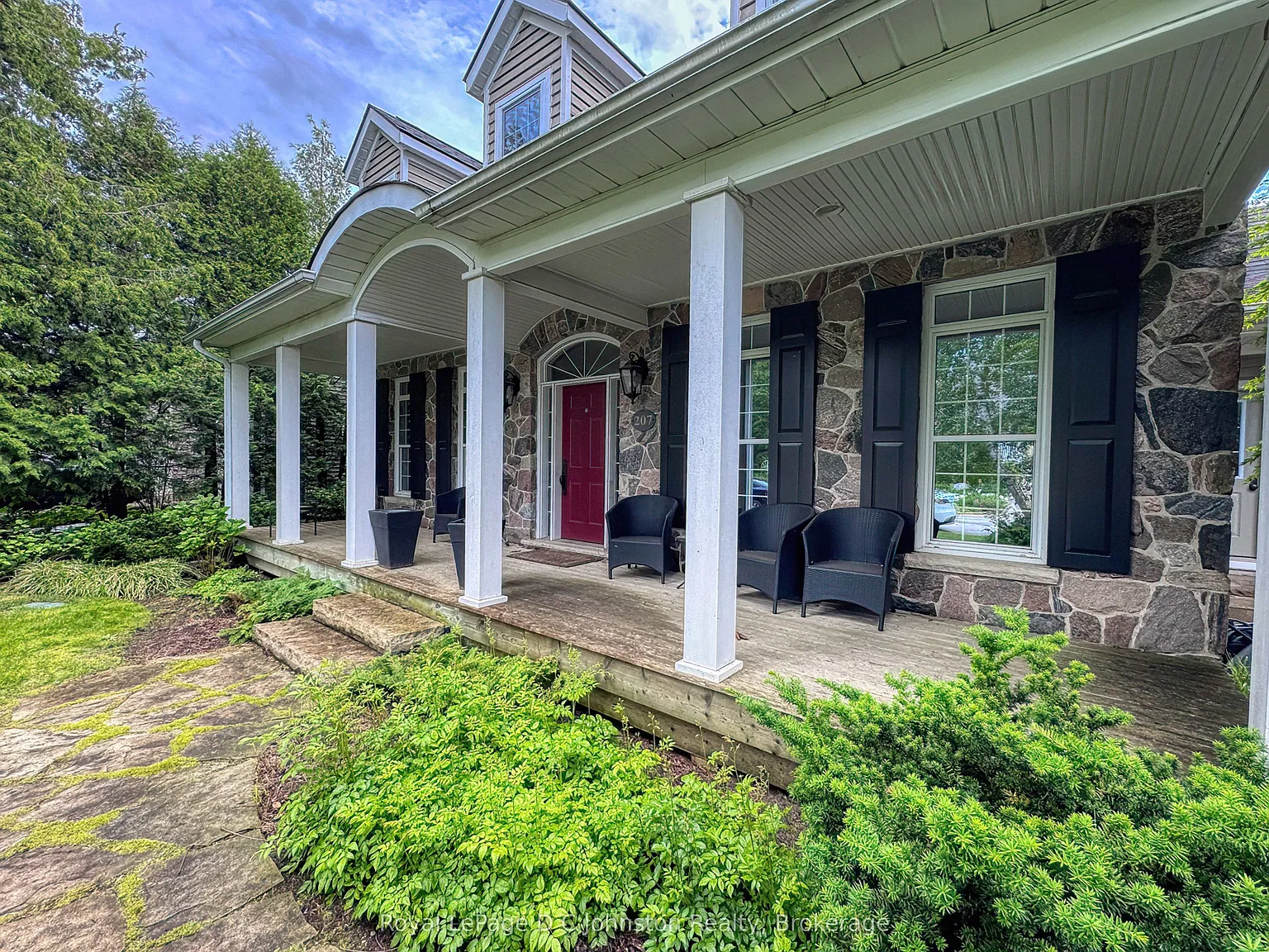 3 bed, $3,800 — Photo 4