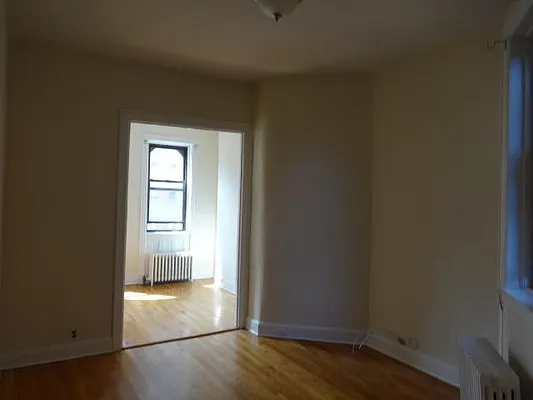 Rented by Keller Williams NYC | media 16