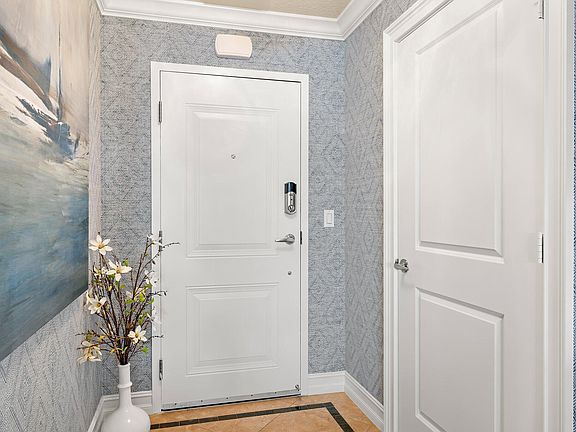 2nd image of 344 Bay Colony Drive N