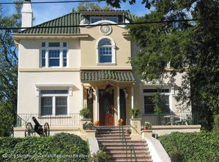 157 Water St, Perth Amboy, NJ 08861