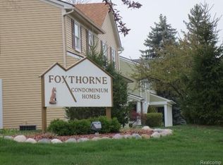 42484 Saratoga Rd, Canton, MI 48187