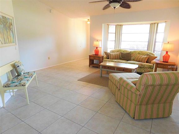 4th image of 9051 Apple Valley Ave