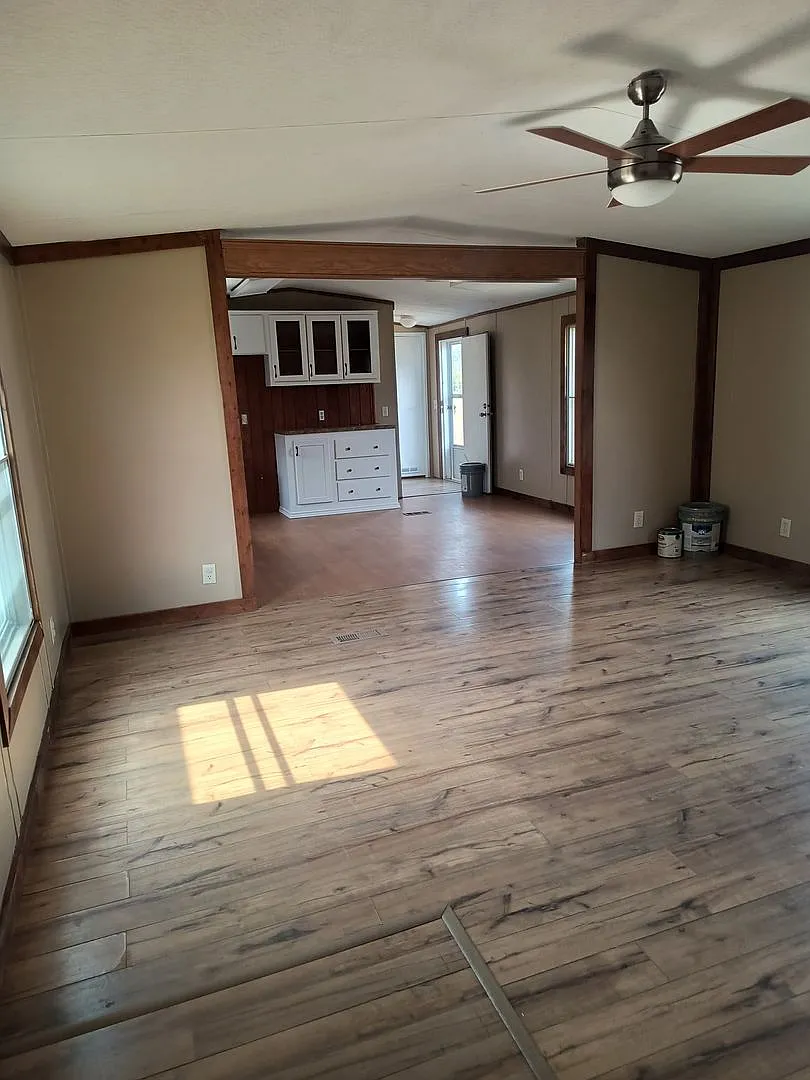 Fully Refurbished- 3 Bedroom 2 Bath Mobile Home Sitting on Aprox 1/2 Acre — Photo 3